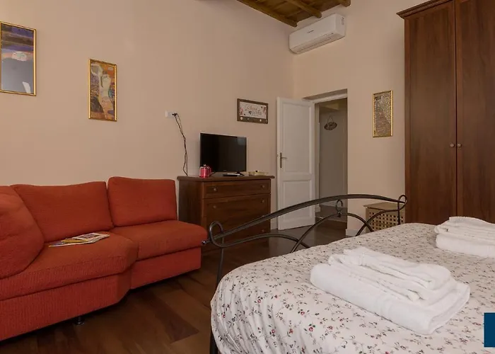 L'olimpo Di Estia Ferienhaus *